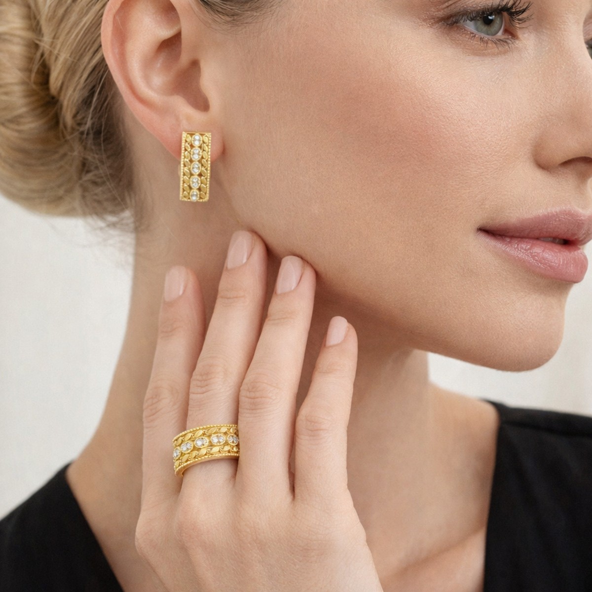 0,48 Ct Sade Pırlantalı Harem Takım